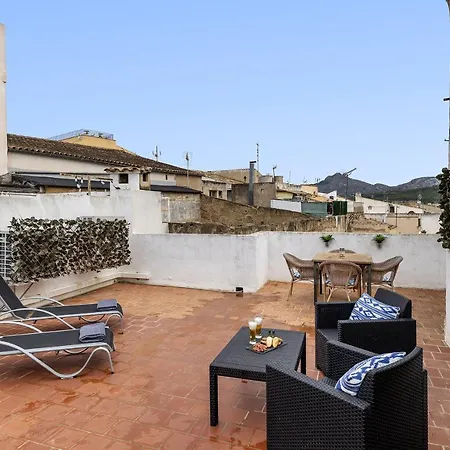 Flat In The Old Town Of