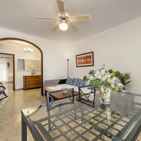 Apartment Flat In The Old Town Of Alcudia (Mallorca)