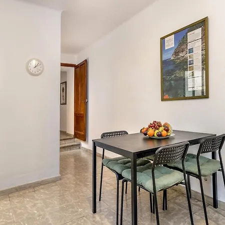 Apartment Flat In The Old Town Of Alcudia (Mallorca)
